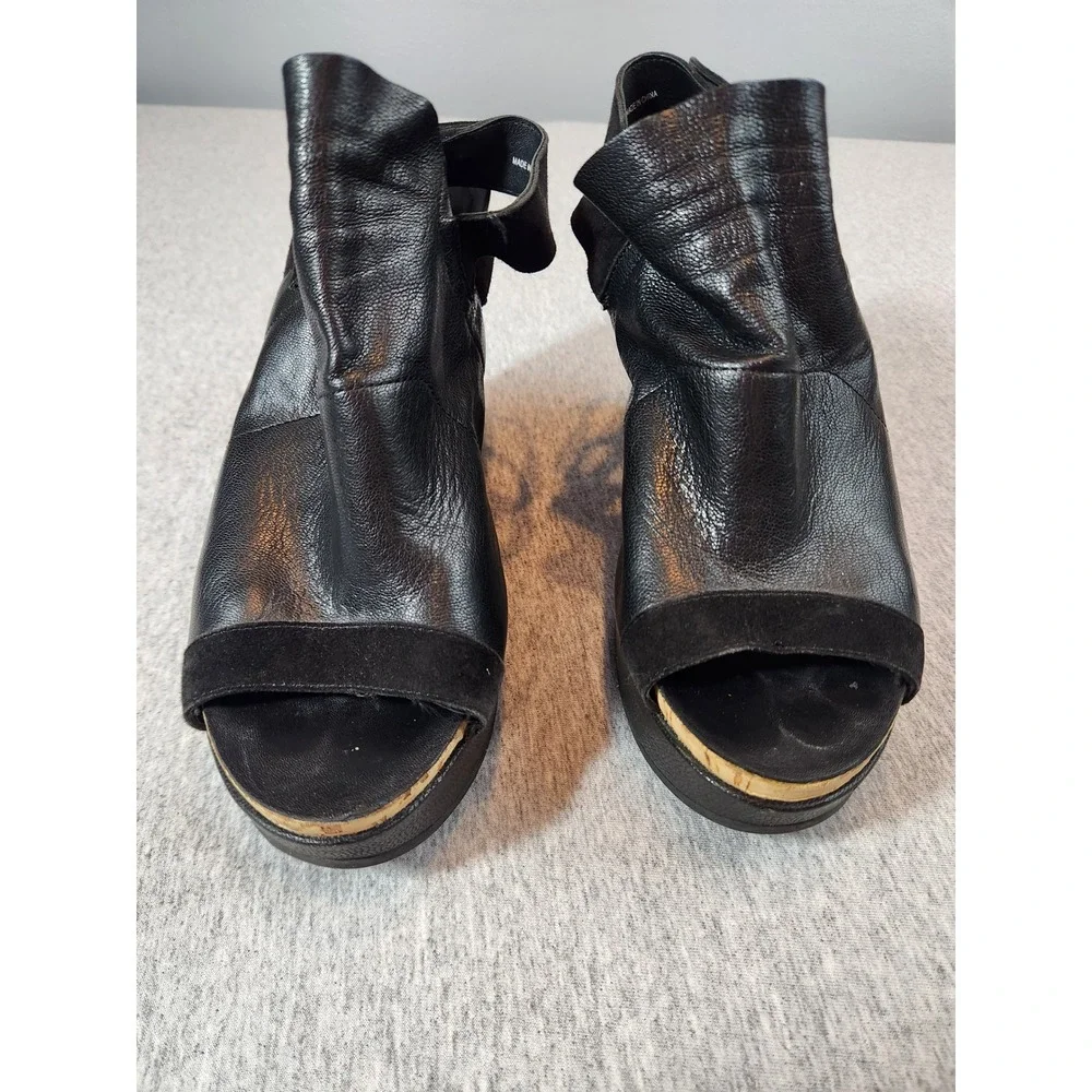 Eileen Fisher Wedge Sandals Womens 8 Black Leather Ruched Platform Slingback
